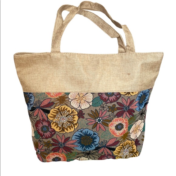 Bags made of Native materials - Picture 2 of 6